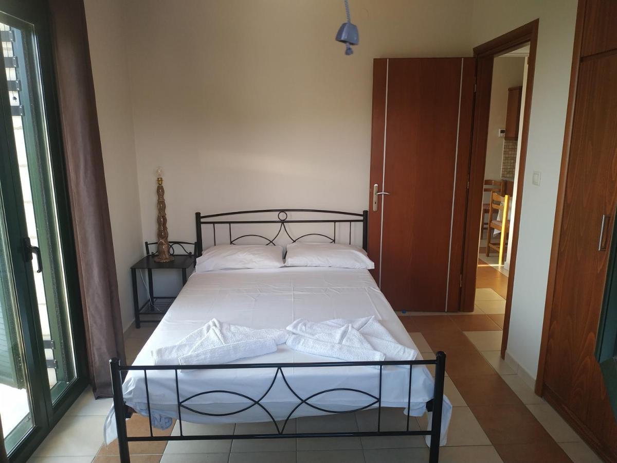 Papadeas Villas Megali Mantineia Luaran gambar