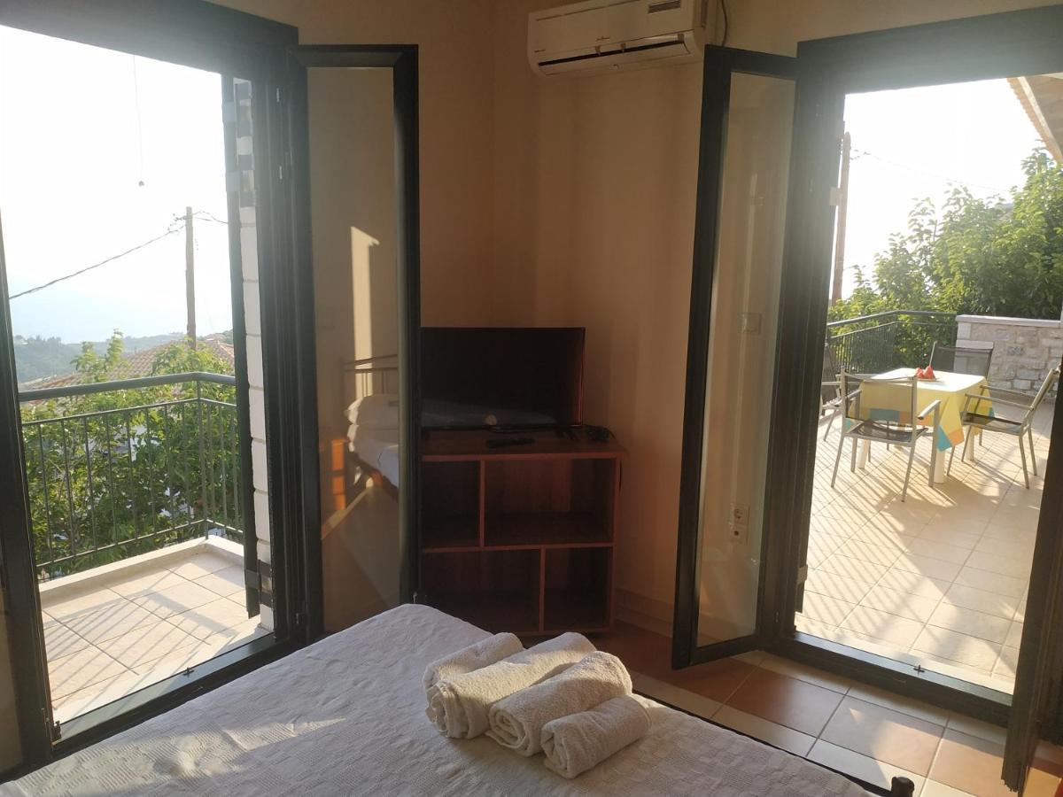Papadeas Villas Megali Mantineia Luaran gambar
